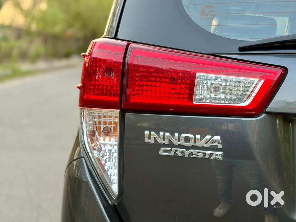 Toyota Innova Crysta 2.7 V, 2018, Diesel