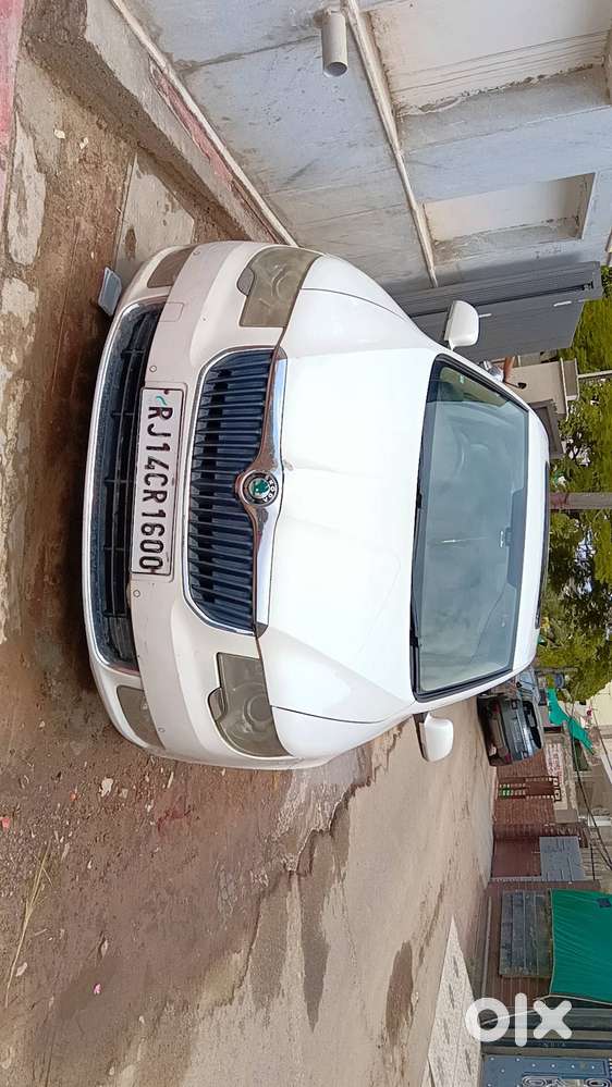 New Brand Luxury Car With Well Maintained