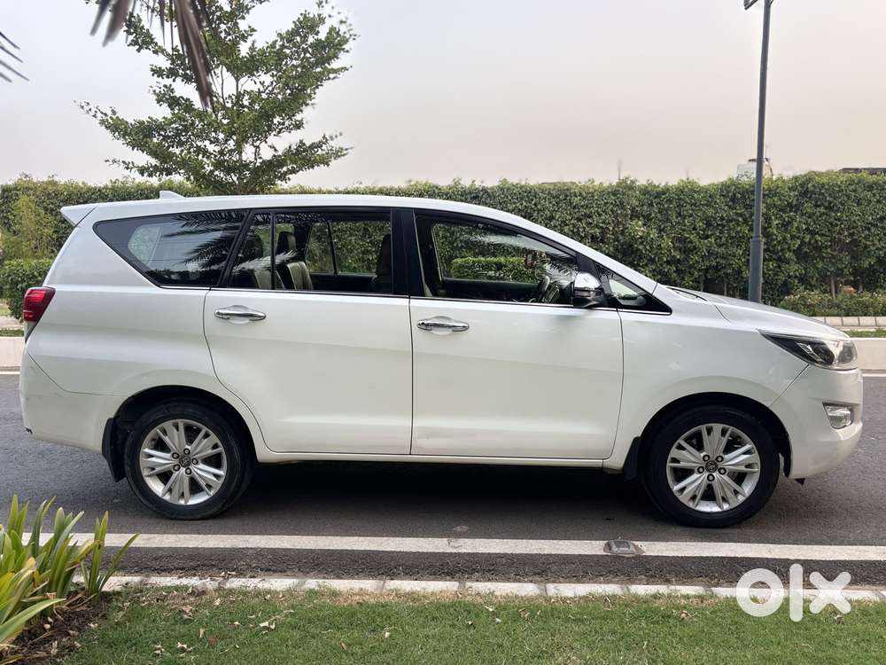 Toyota Innova Crysta 2.8 Zx At, 2019, Diesel