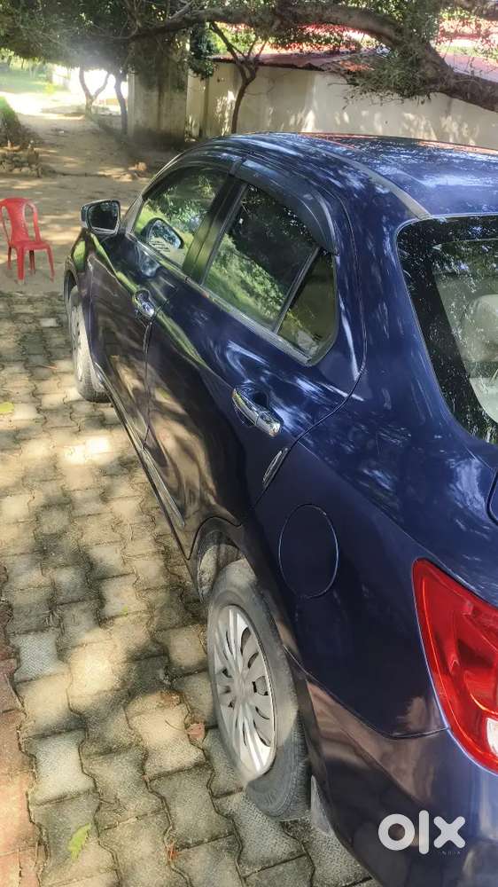 Maruti Suzuki Dzire 2018 Petrol 90000 Km Driven