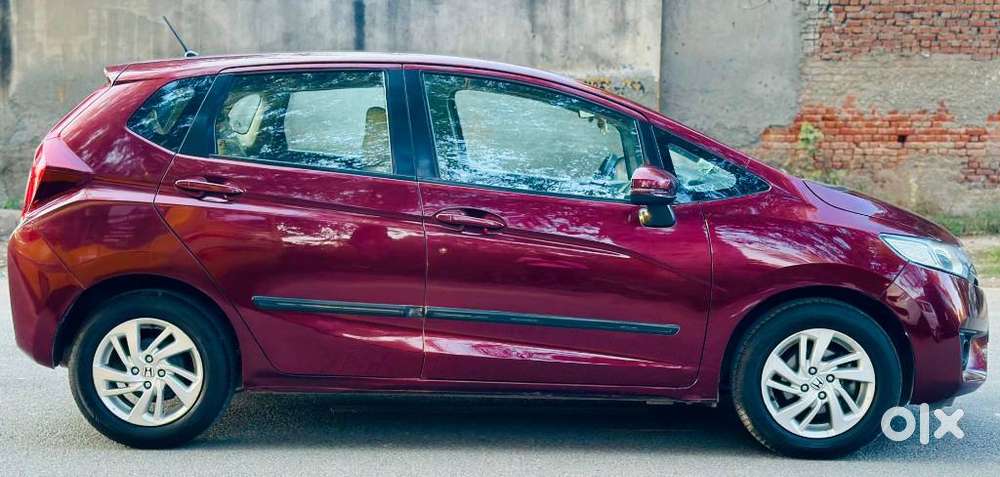 Honda Jazz V Mt Privilege, 2016, Petrol