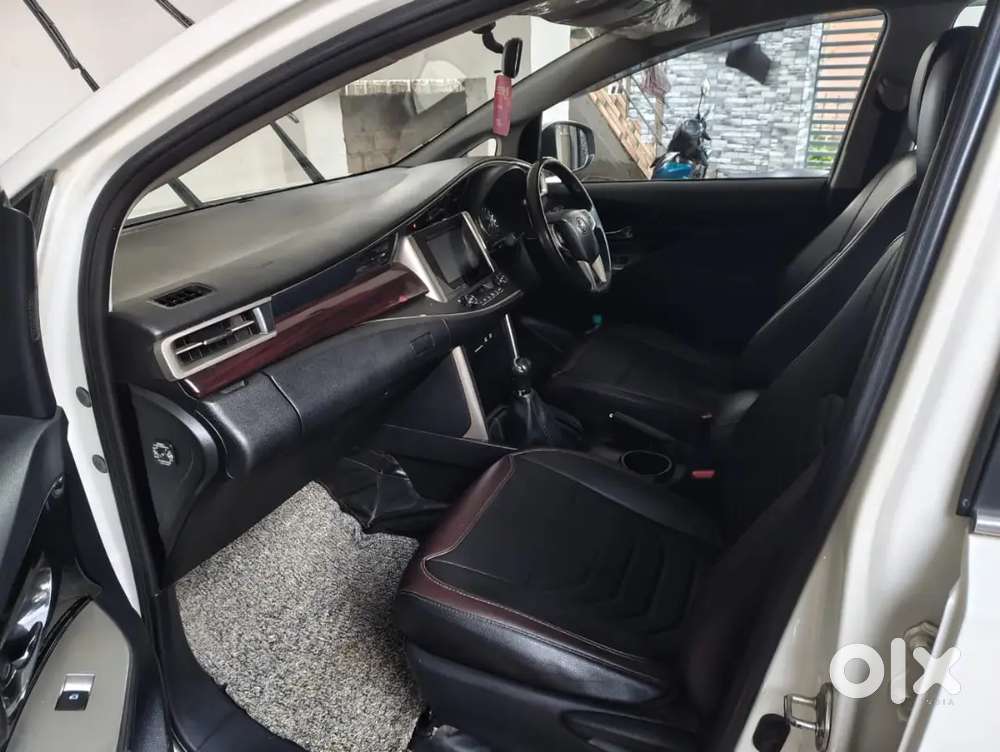 Toyota Innova Crysta 2018 Diesel Well Maintained