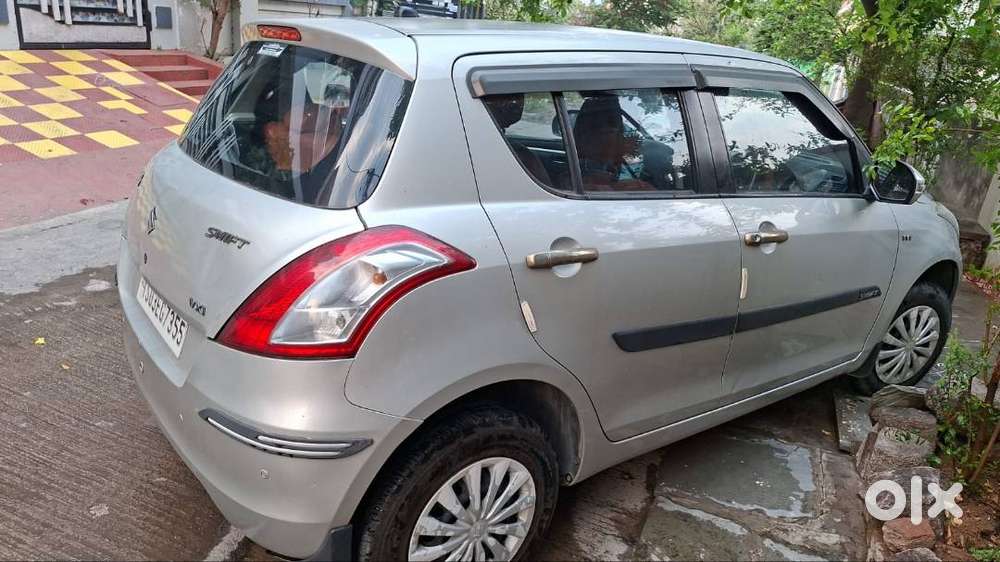 Maruti Suzuki Swift 2015 Vxi