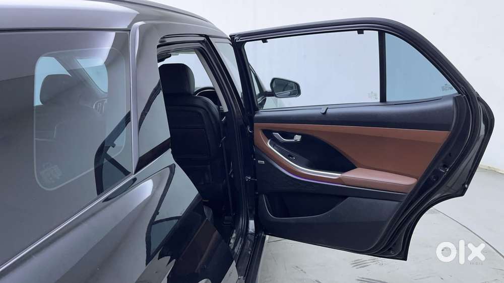 Hyundai Alcazar 1.5 Platinum Diesel Mt 7 Str, 2023, Diesel