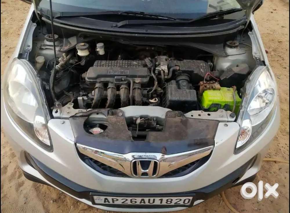 Honda Brio Petrol 2013 Year