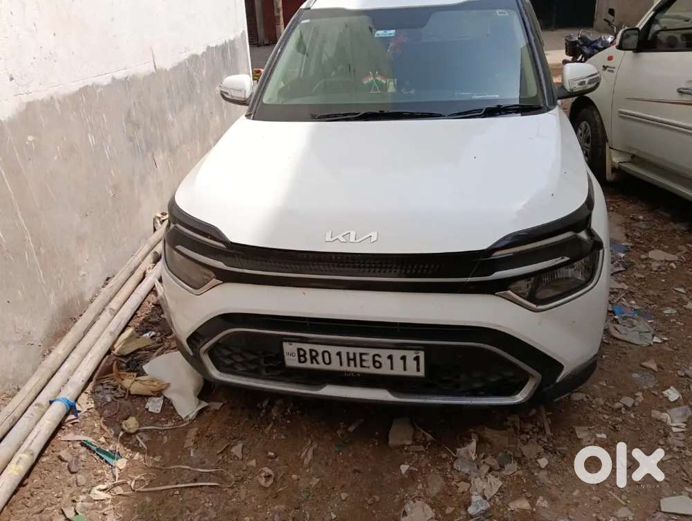 Kia Carens 2023 Diesel 70000 Km Driven
