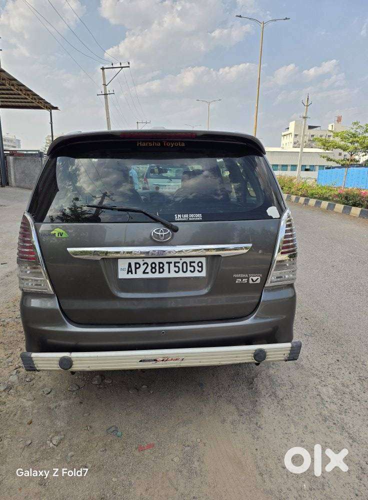 Toyota Innova 2.5 V 7 Str, 2012, Diesel