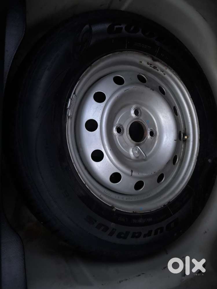 Maruti Suzuki Swift Dzire 1.2 Lxi Bsiv, 2013, Petrol