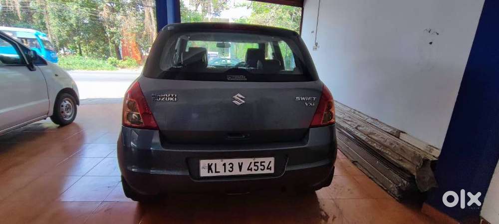 Maruti Suzuki Swift 2004-2010 1.3 Vxi, 2010, Petrol