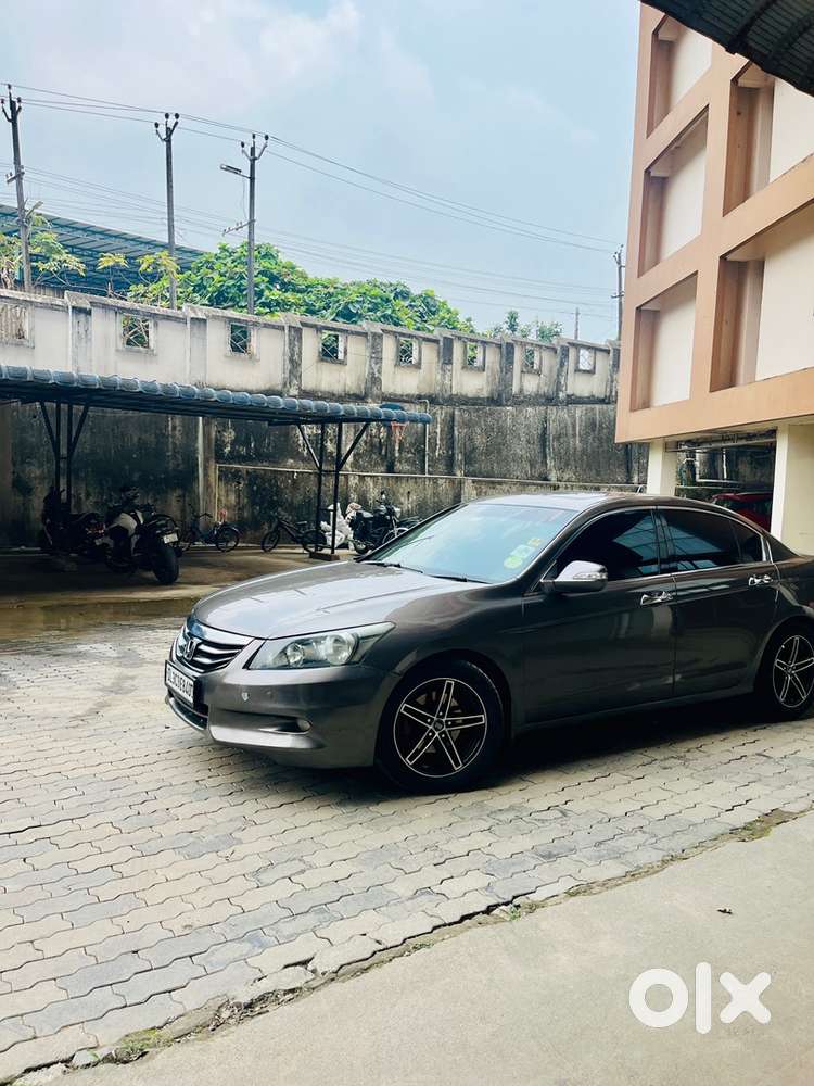 Honda Accord 2013 Petrol Well Maintained