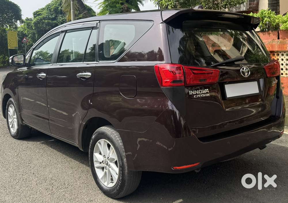 Toyota Innova Crysta 2.4 Vx Mt 8s, 2016, Diesel