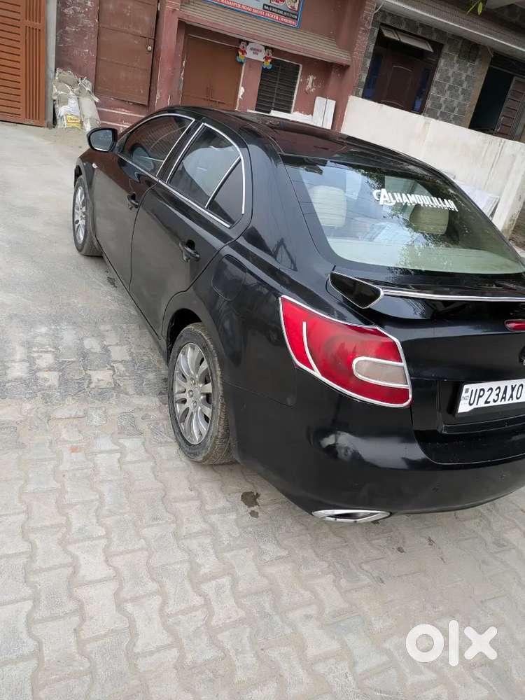 Maruti Suzuki Kizashi 2011 Petrol Manual