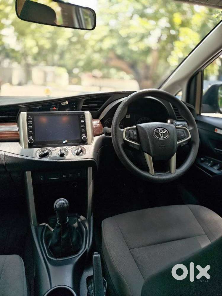 Toyota Innova Crysta 2.4 Gx Limited Edition 7 Str, 2023, Diesel