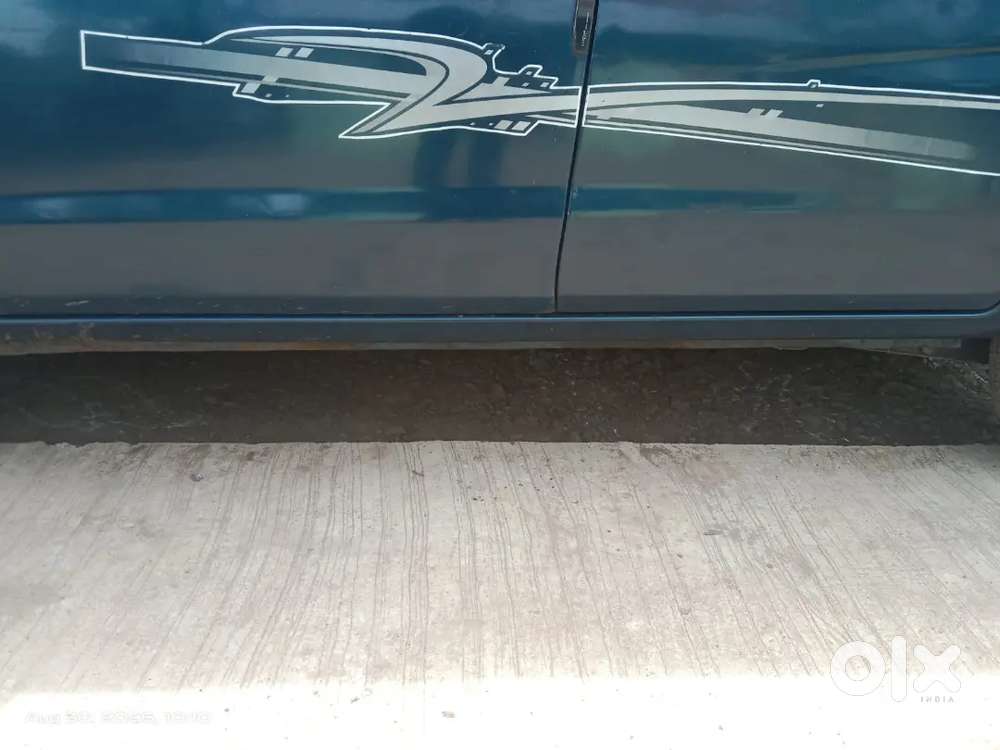 Maruti Suzuki Alto 0.8 Lxi 2011