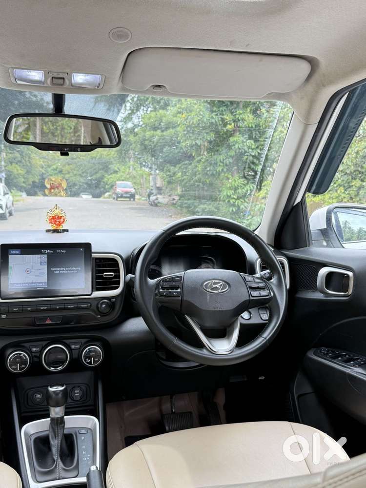 Hyundai Venue 1.0 SX (O) Turbo DCT, 2020, Petrol