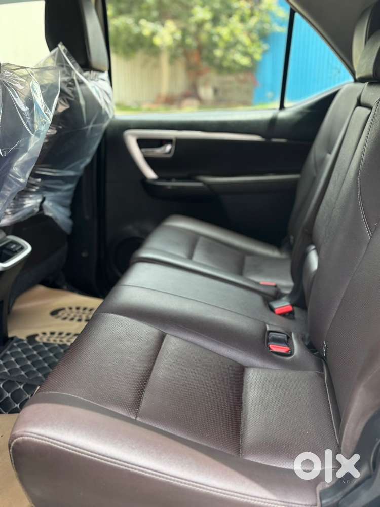 Toyota Fortuner 4x2 At 2.8 Diesel, 2020, Diesel
