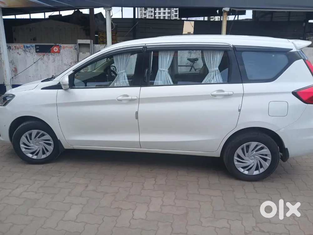 Maruti Suzuki Ertiga Vxi 2024