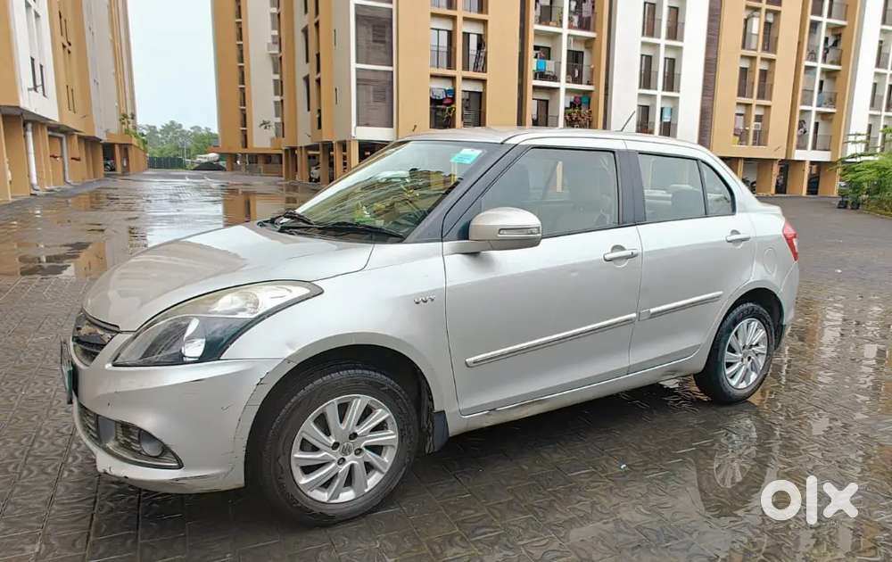 Maruti Suzuki Dzire 2015 Petrol 76000 Km Driven