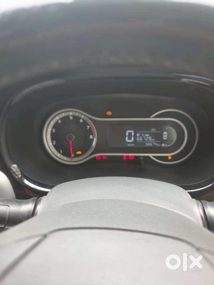 Hyundai Grand I10 Nios Sportz, 2022, Petrol