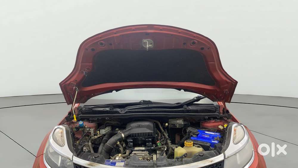 Tata Nexon 1.2 Revotron Xm, 2018, Cng & Hybrids