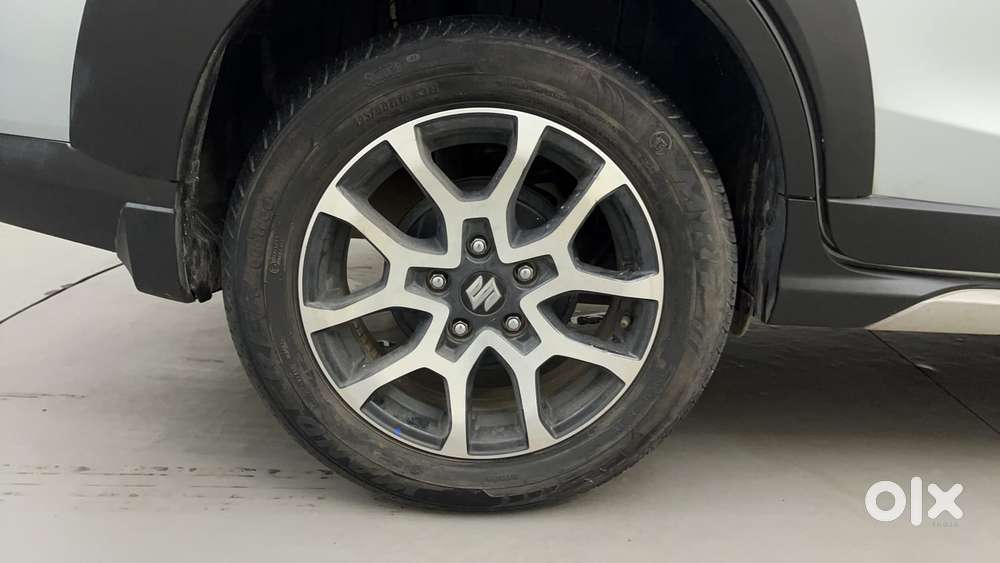 Maruti Suzuki Xl6 1.5 Alpha Mt, 2024, Petrol