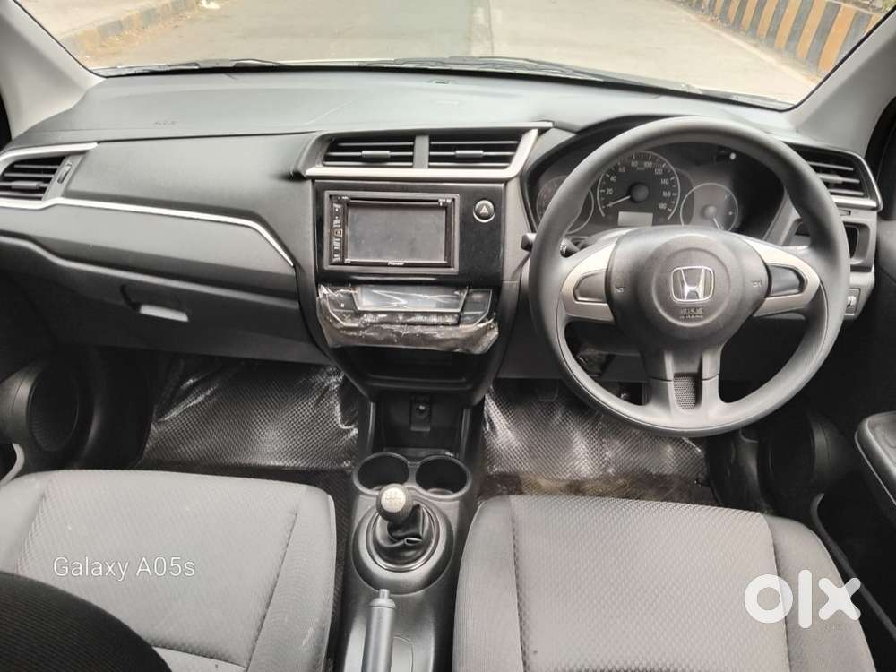 Honda Br-v 1.5 E I-vtec Mt, 2017, Petrol