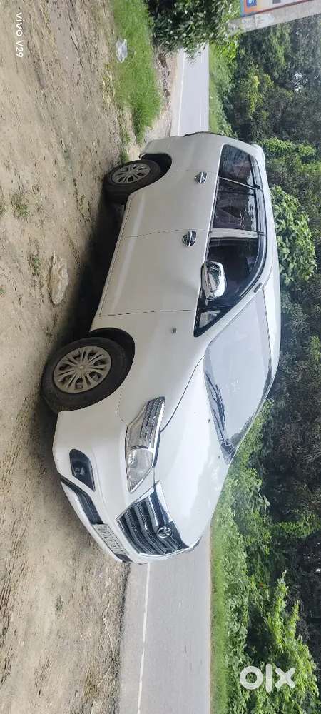 Toyota Innova 2015 Diesel Well Maintained
