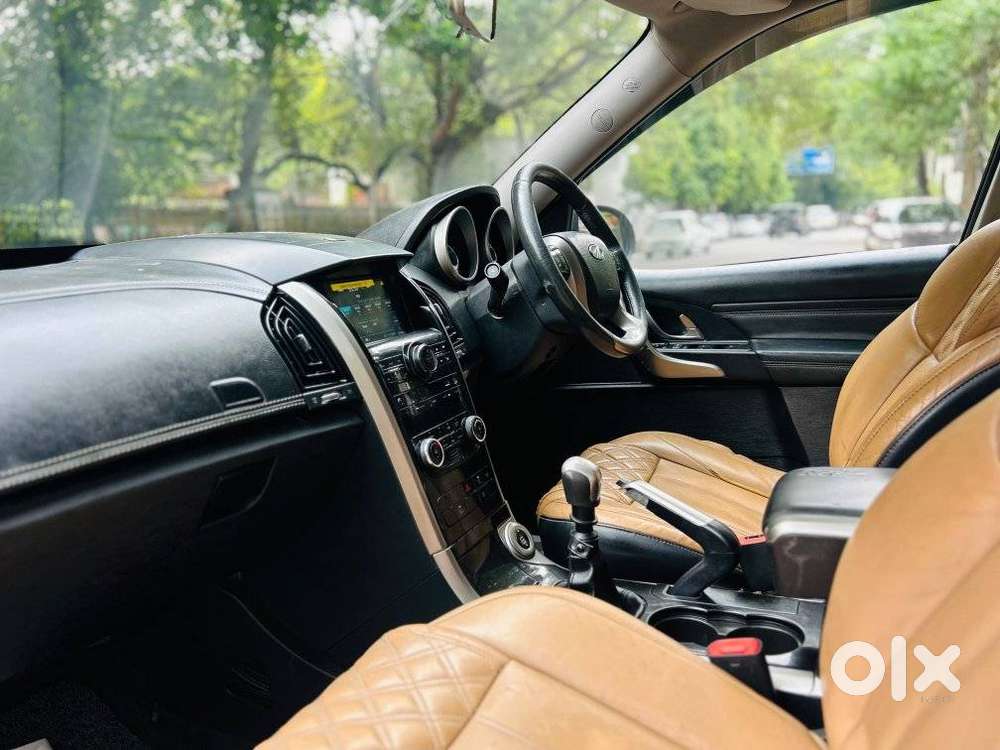 Mahindra Xuv500 W11 Option, 2020, Diesel