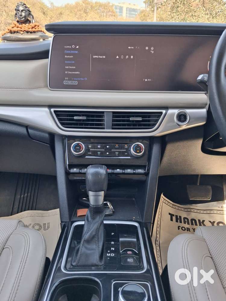 Mahindra Xuv700 2.2 Ax 7 Diesel At Str, 2023, Diesel