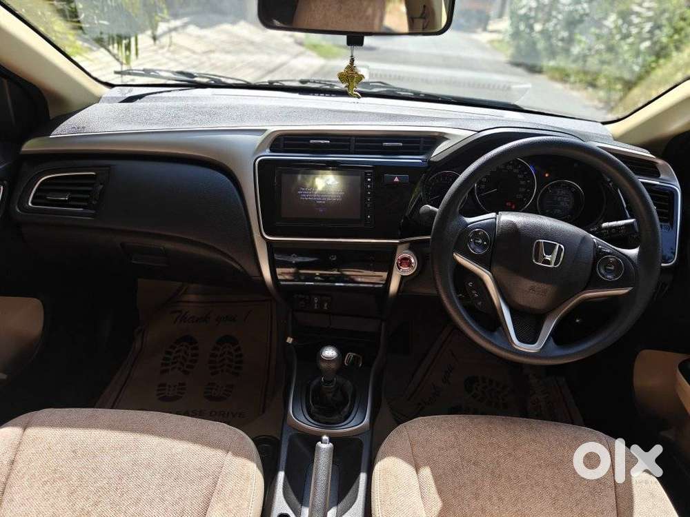 Honda City 1.5 V 5th Gen I-vtec Mt, 2022, Petrol