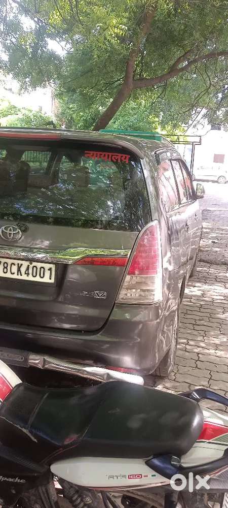 Toyota Innova 2011 Diesel Manual 2nd Owner