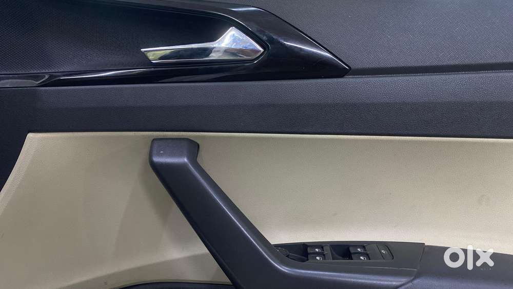 Skoda Slavia 1.0 Tsi Style At, 2022, Petrol