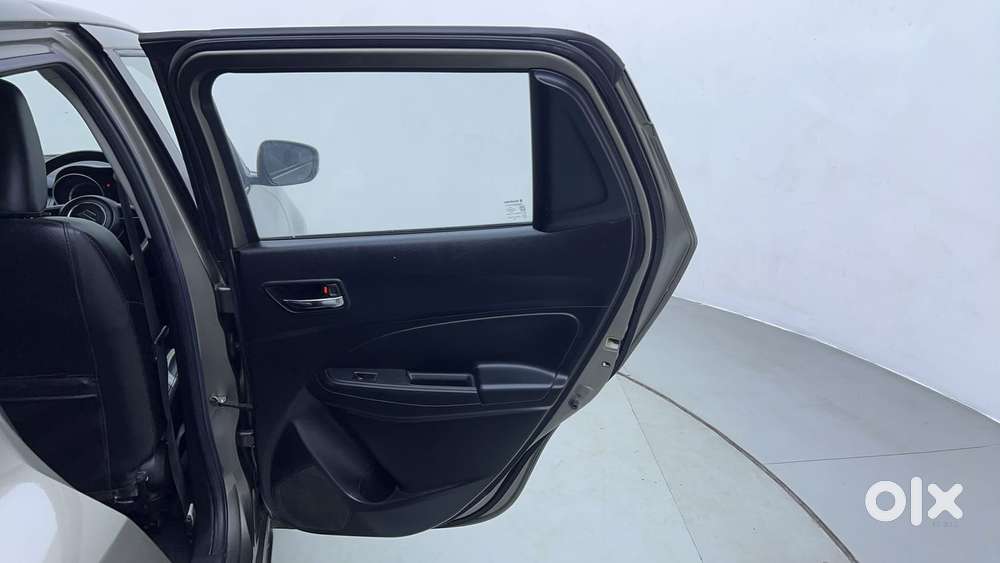 Maruti Suzuki Swift Amt Zxi, 2019, Petrol