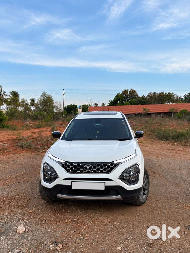2022 Tata Safari Diesel Manual