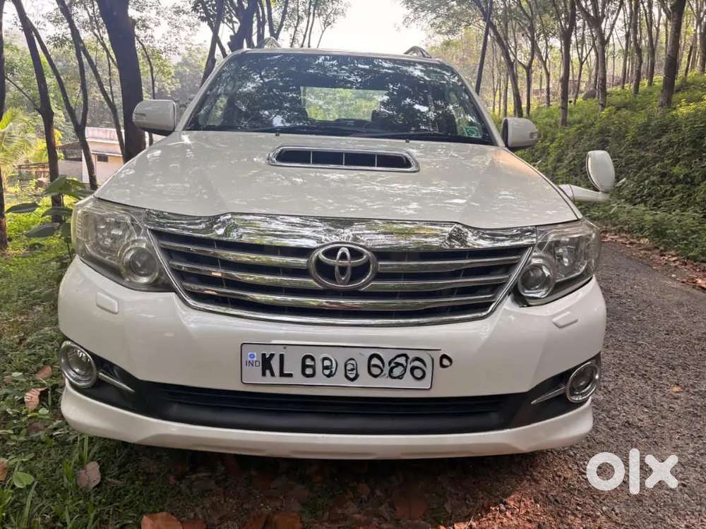 Toyota Fortuner 2015 4x4 Automatic