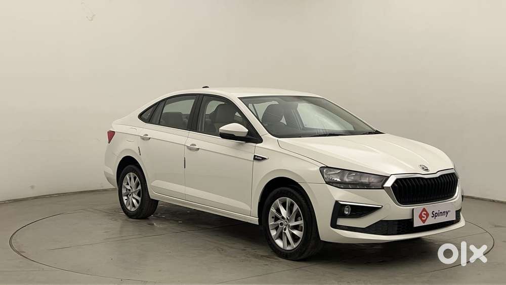 Skoda Slavia Ambition 1.0l Tsi Mt, 2023, Petrol