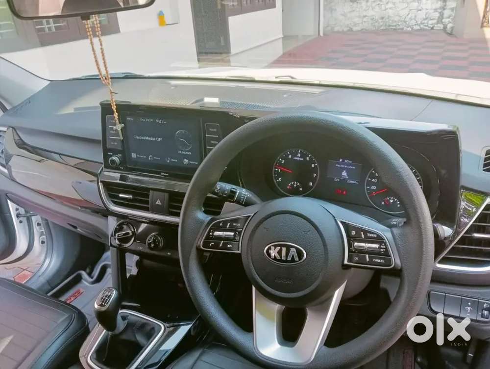 Kia Seltos Htk+ Petrol,20400km Driven,2021 Model,well Maintained.