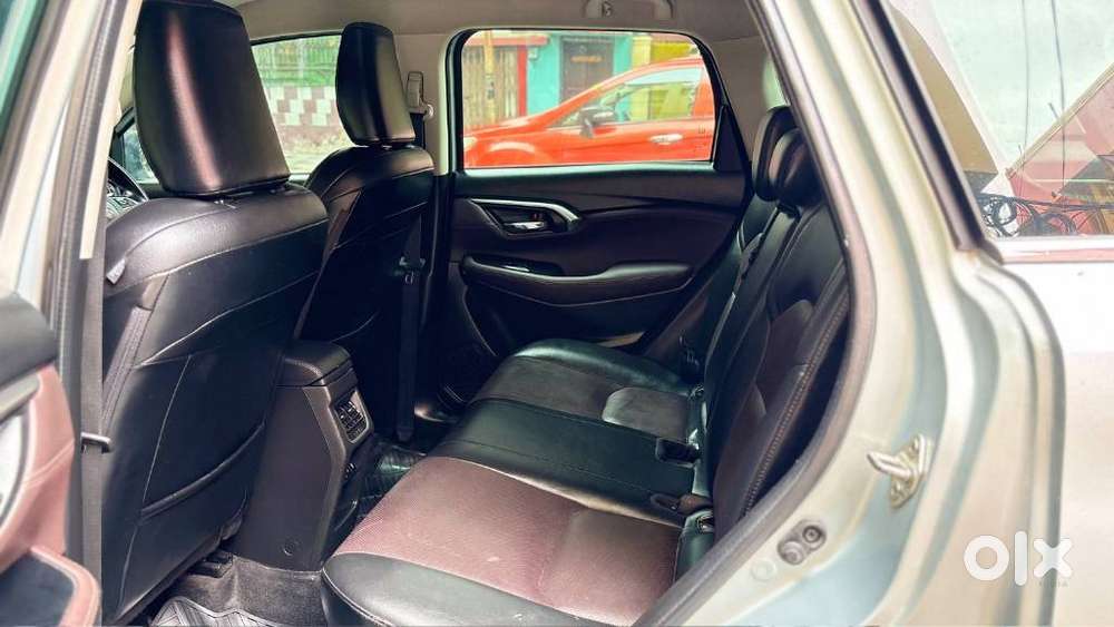 Maruti Suzuki Grand Vitara 1.5 Alpha Smart Hybrid, 2022, Petrol