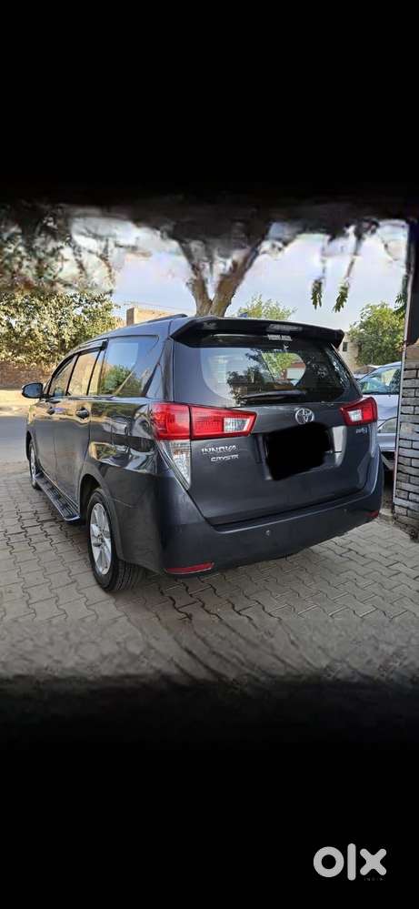 Toyota Innova Crysta 2.8 Gx At 8s, 2017, Diesel