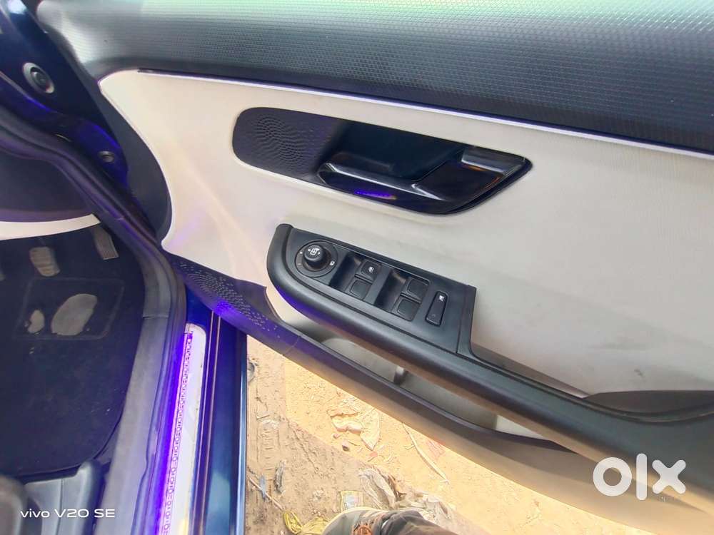 Tata Altroz Xm Plus (s) Icng, 2024, Cng & Hybrids