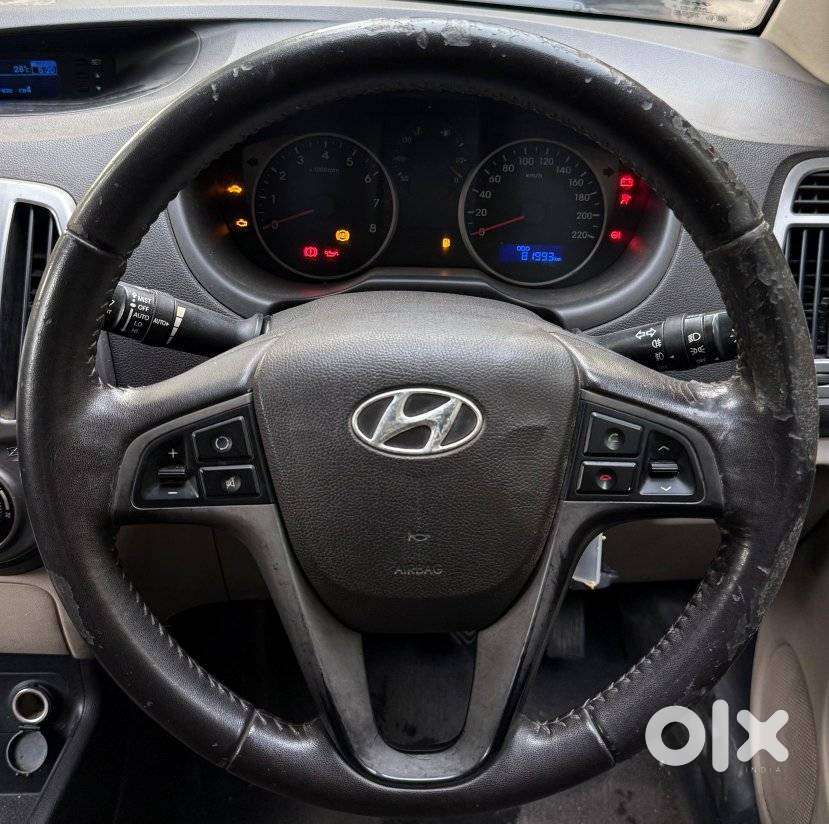 Hyundai I20 Sportz 1.2 Bs-iv, 2012, Petrol