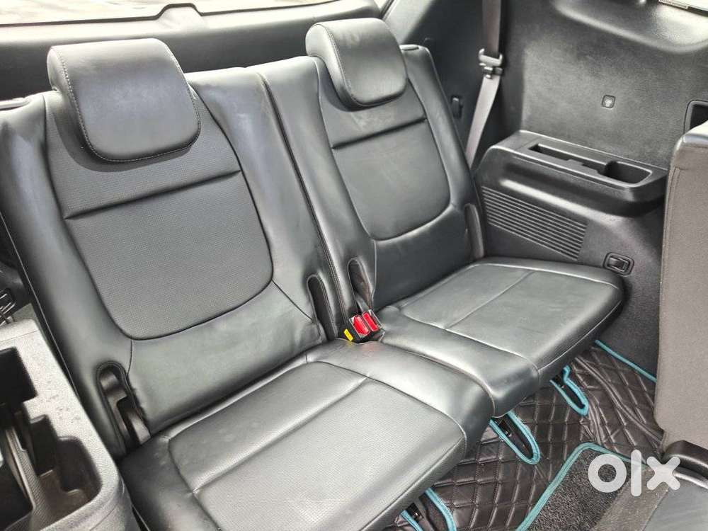 Kia Carens G 1.5 6mt Premium (o) 7-seater, 2023, Petrol