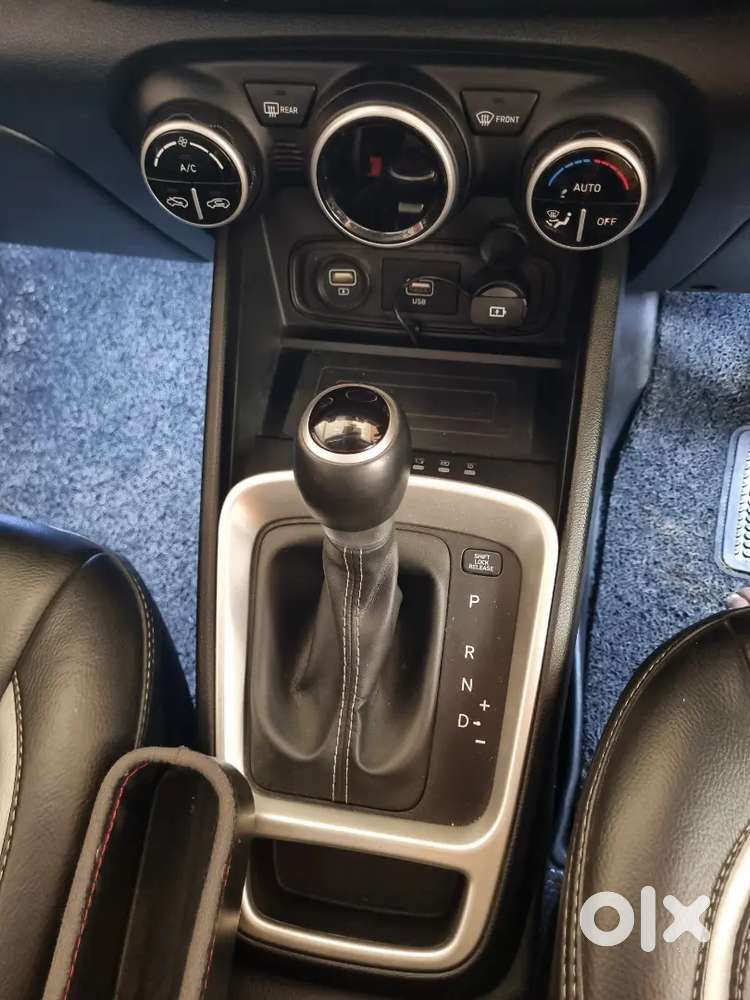 Hyundai Venue Sx Plus Turbo Dct Automatic