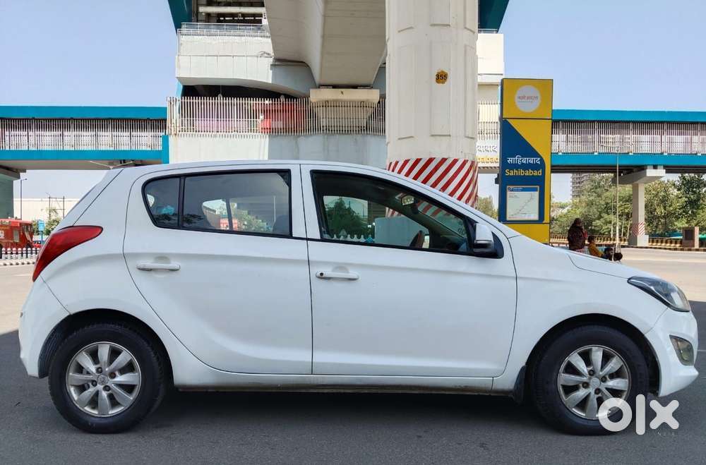 Hyundai I20 Sportz 1.2 Bs-iv, 2014, Petrol