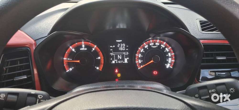 Mahindra Xuv300 W6 Diesel, 2022, Diesel