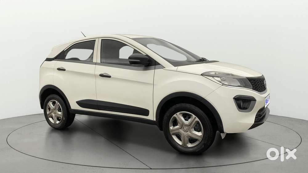 Tata Nexon 1.2 Revotron Xma, 2019, Petrol