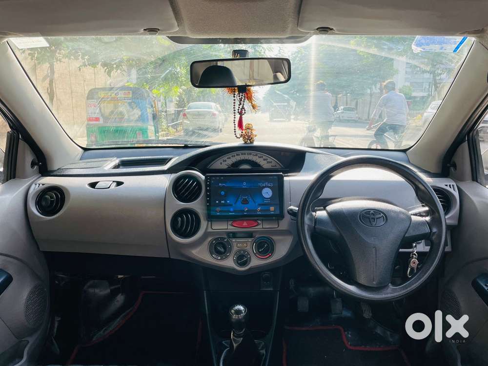 Toyota Etios 2010-2012 Vx, 2011, Cng & Hybrids