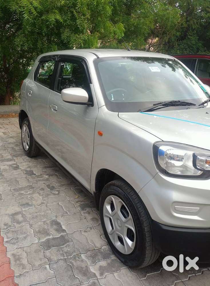 Maruti Suzuki S-presso Vxi, 2023, Petrol