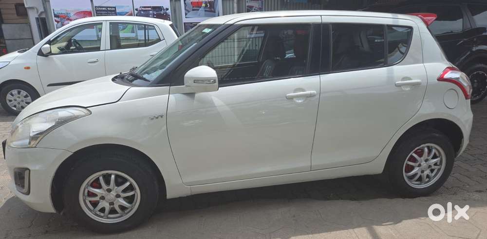 Maruti Suzuki Swift 1.2 Vxi (o), 2016, Petrol