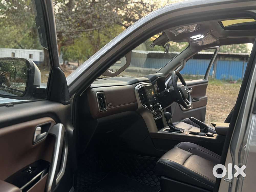 Mahindra Scorpio N Z8 L Petrol At 7 Str, 2025, Petrol